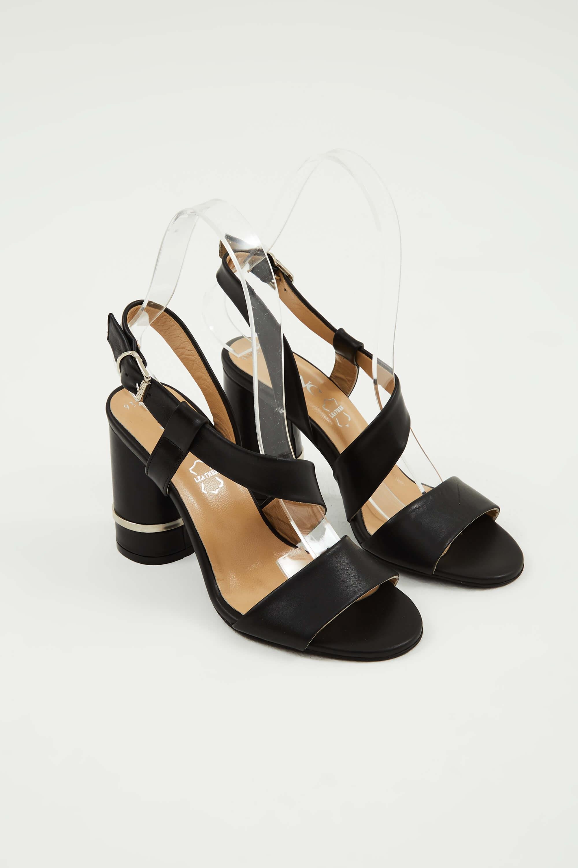 Tamer Tanca Kadın Hakiki Deri Siyah Topuklu Sandalet