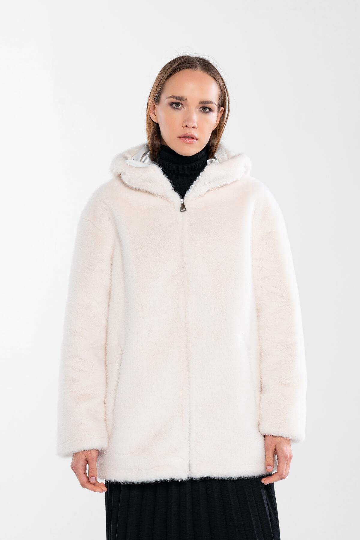 Tamer Tanca Kadın Peluş Beyaz Kumaş Mont Deri Mont