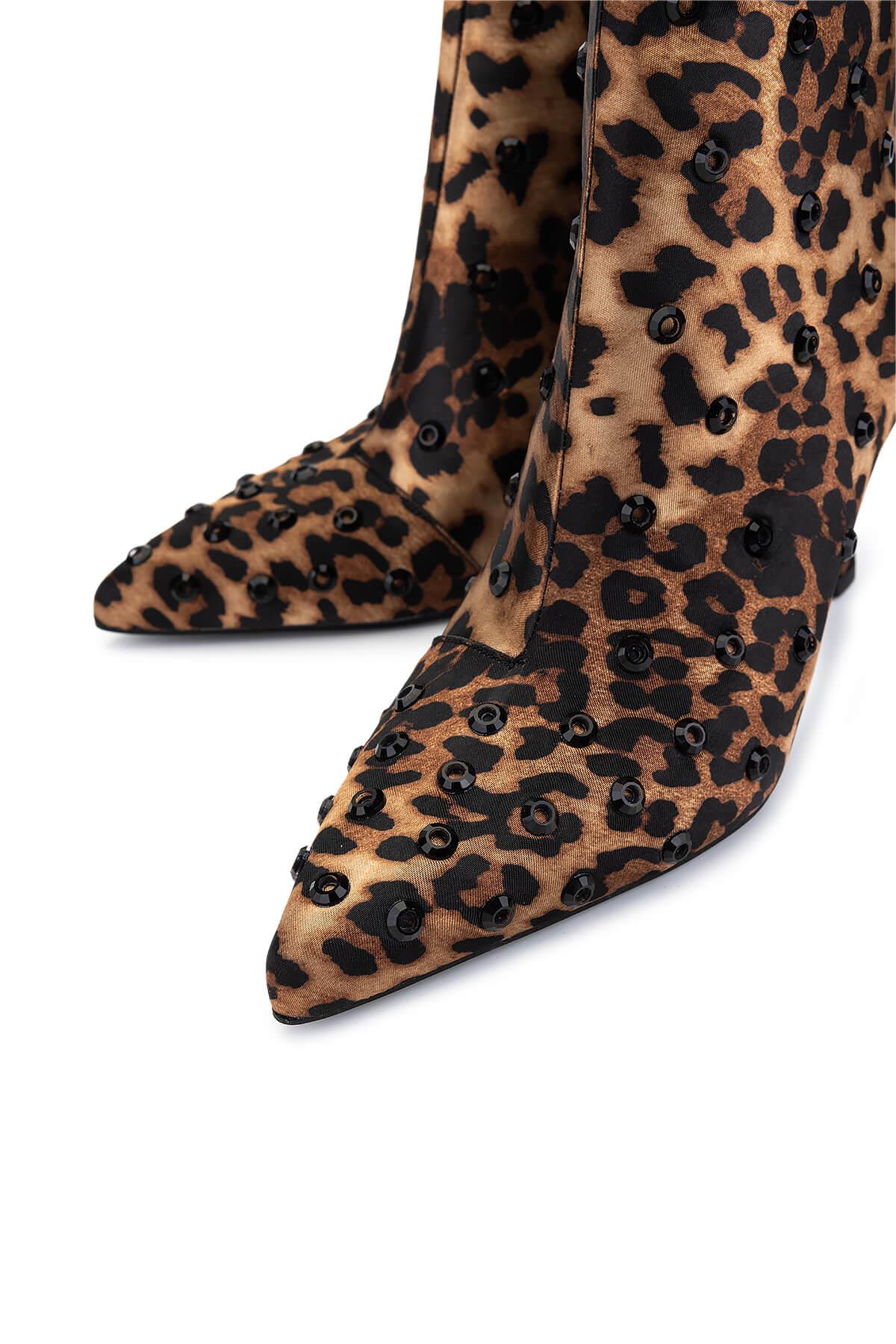 Tamer Tanca Kadın Saten Leopar Topuklu Bot