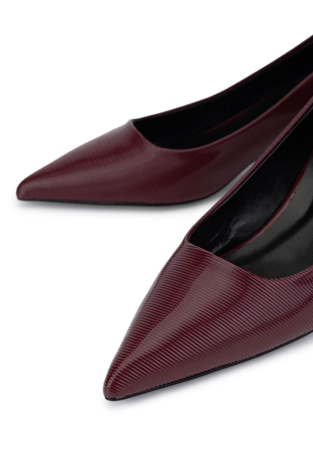 Tamer Tanca Kadın Suni Deri Bordo Topuklu Ayakkabı