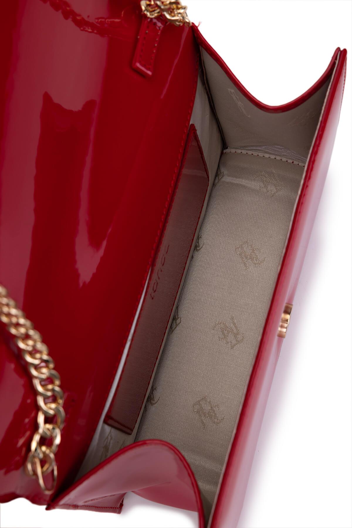 Tamer Tanca Kadın Suni Deri Kırmızı Rugan Kol Çantası