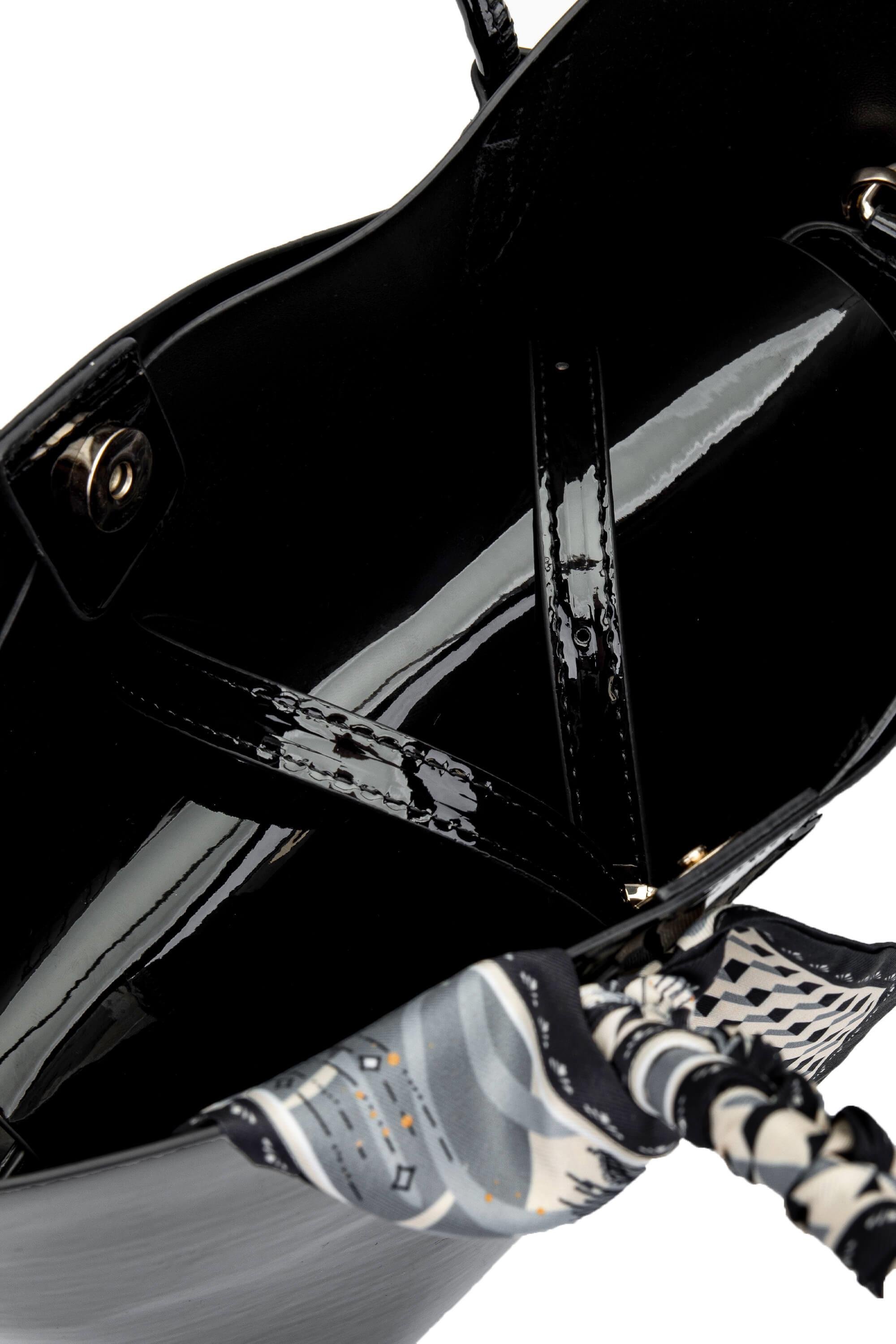 Tamer Tanca Kadın Suni Deri Siyah Rugan Kol Çantası