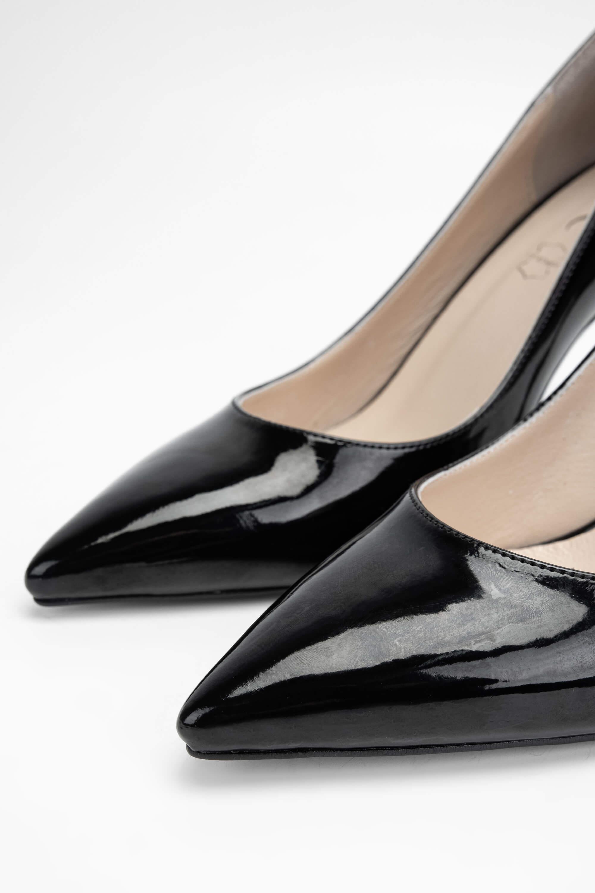 Tamer Tanca Kadın Vegan Siyah Rugan Stiletto Ayakkabı