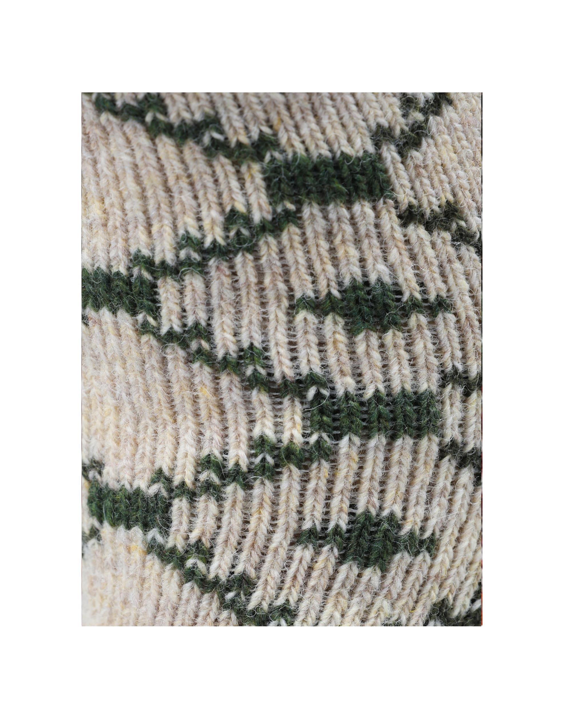 Kadın Karo Desenli Yün Çorap Krem