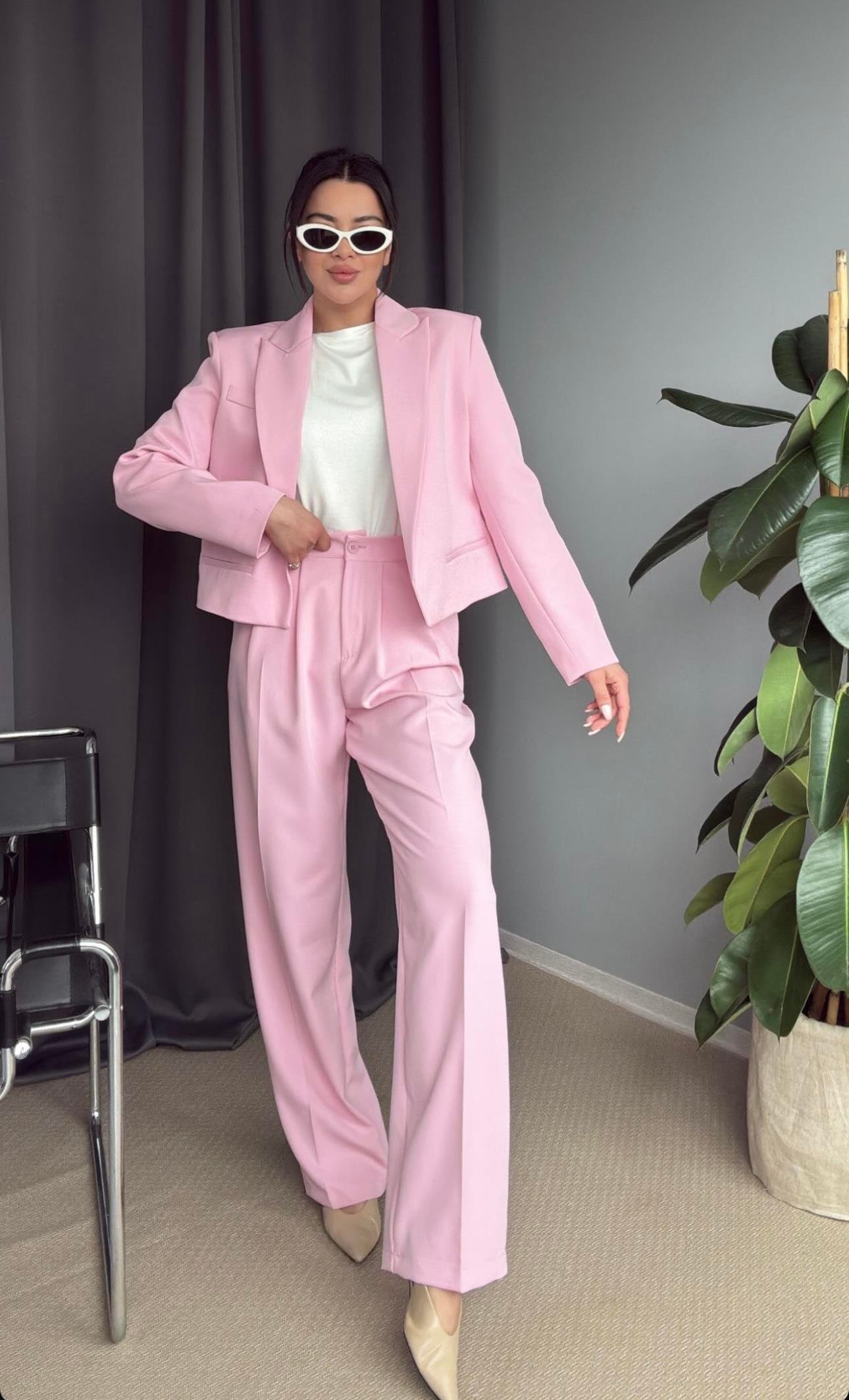 PEMBE VİYANA CEKET PANTOLON TAKIM