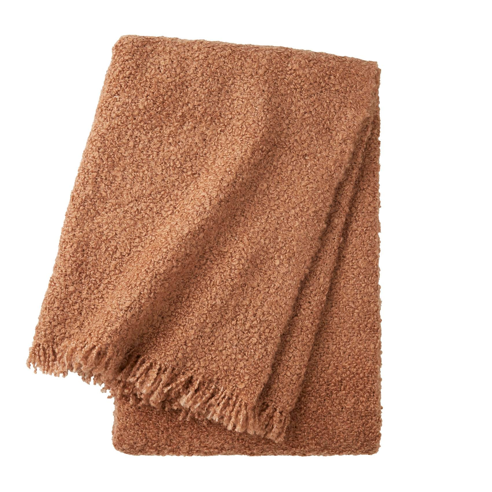 BOUCLÉ THROW