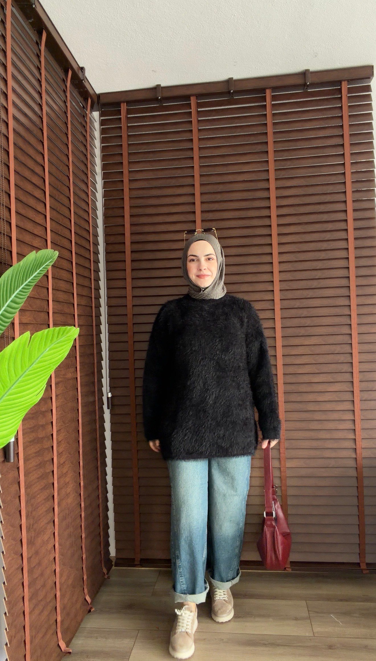 SİYAH  PELUŞ TRİKO 