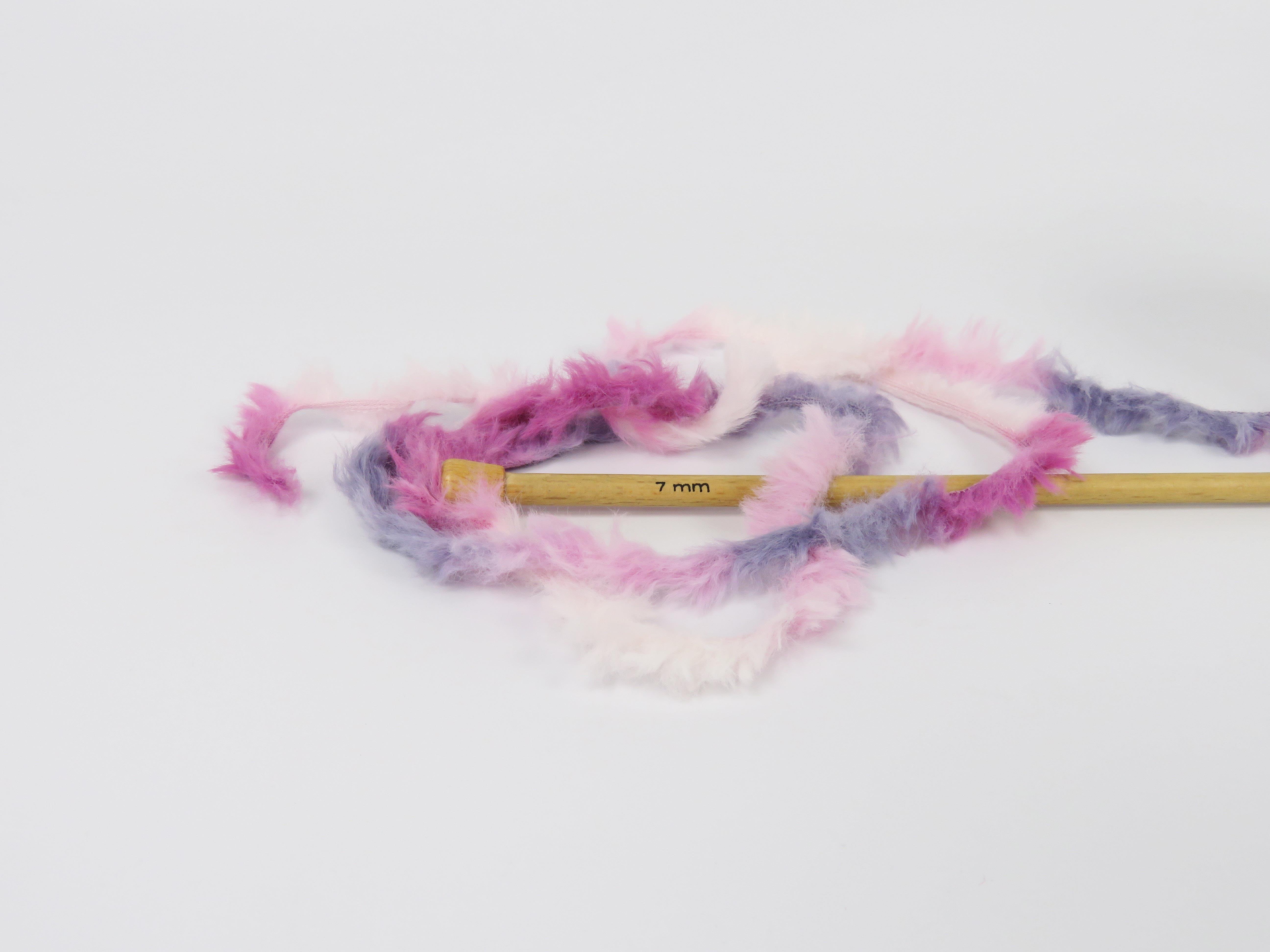 4x100gr. BUNNY FUR MULTICOLOR  Beyaz, Pembe tonları Yumoş, Sakallı, Kışlık, Çok Kalın, Batik Desenli