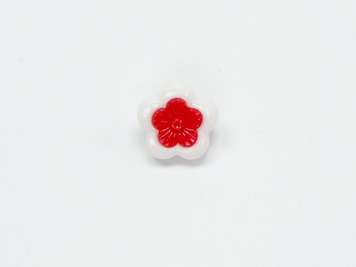 5 Flower Figure Buttons White, Red 15mm long