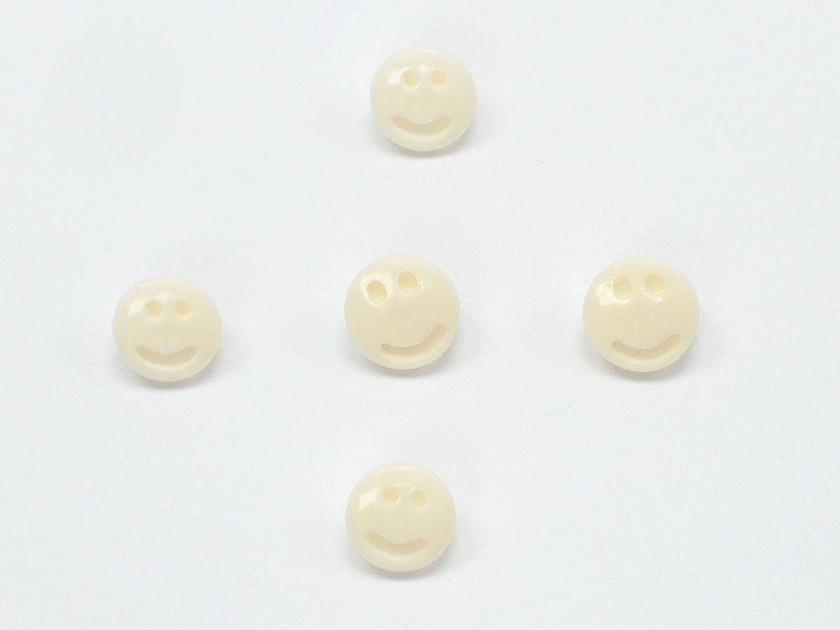 5 Smiley Face Figure Buttons Light Cream, White 15mm long