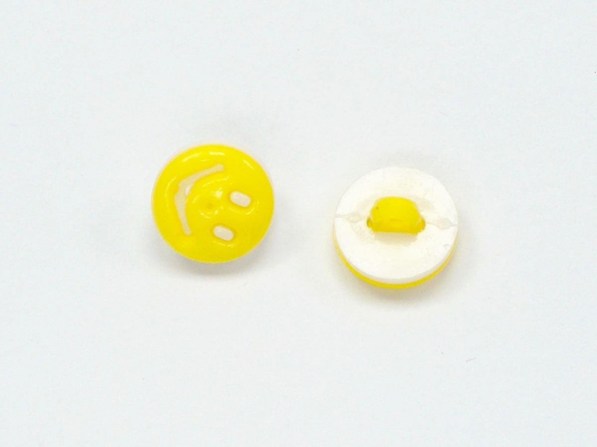 5 Smiling Face Figure Buttons Multicolor Yellow, White 15mm long