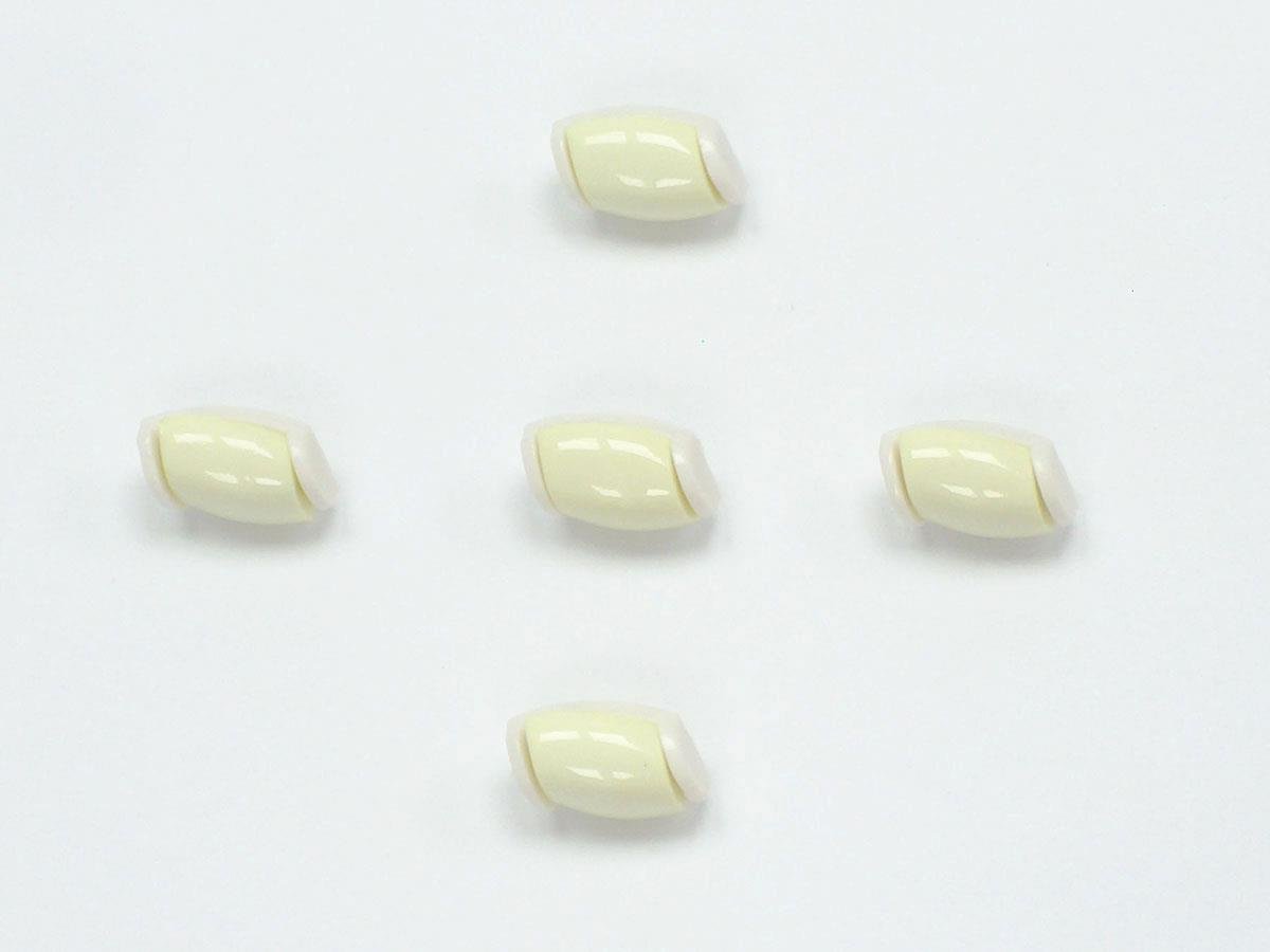 5 Water Bottle Figure Buttons Light Green, White 15mm long