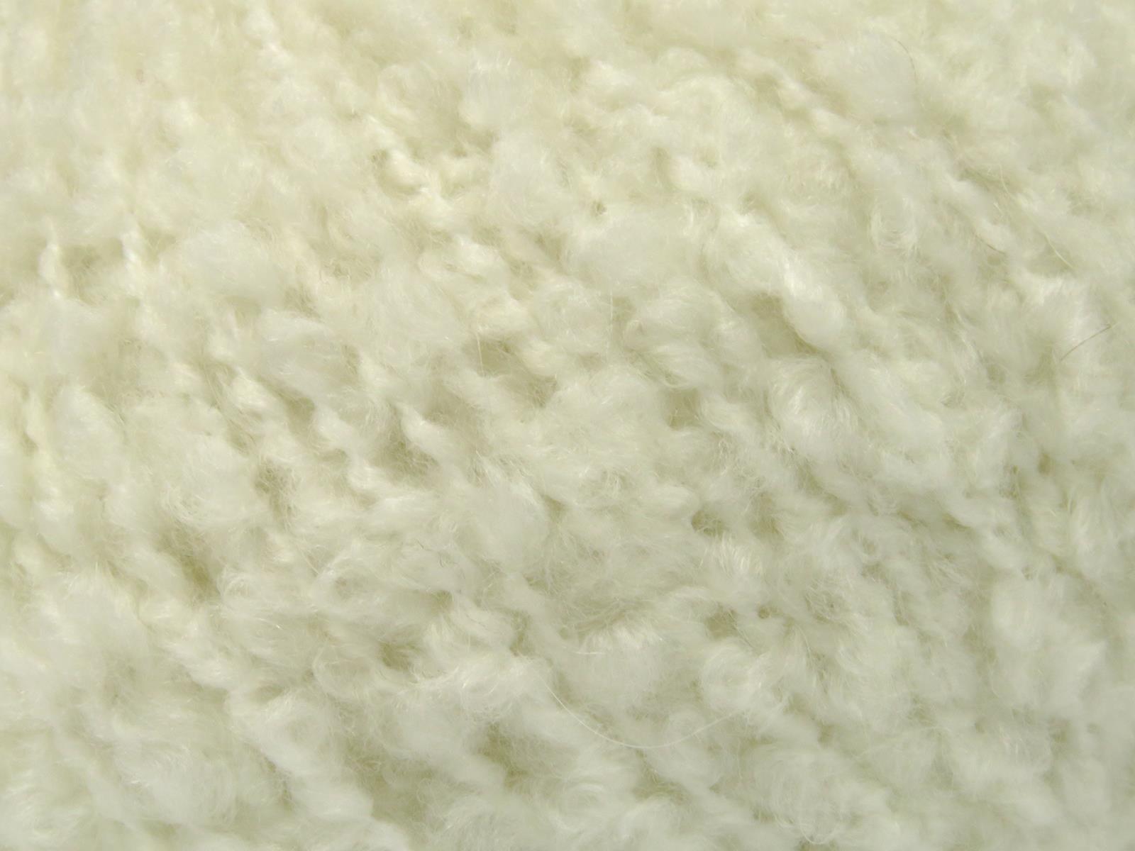Alpaca Boucle White
