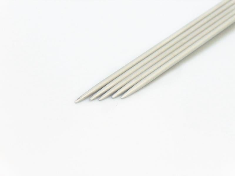 Aluminum Double Point Knitting Needles . 3 mm (US 2)