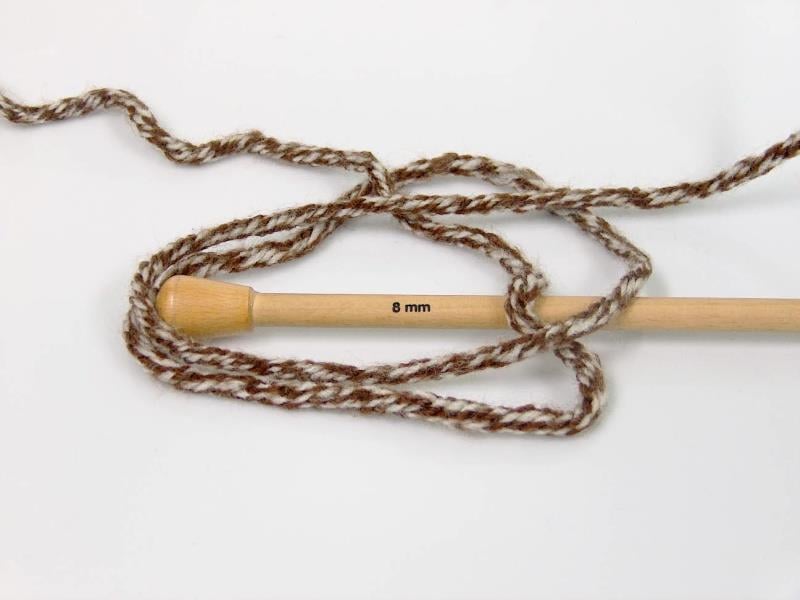 Atlas Superbulky Brown, Cream