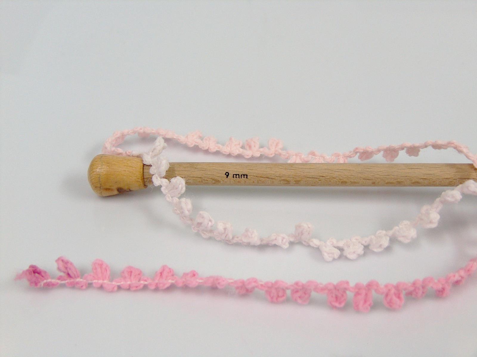 Boucleron Chain White, Pink Shades