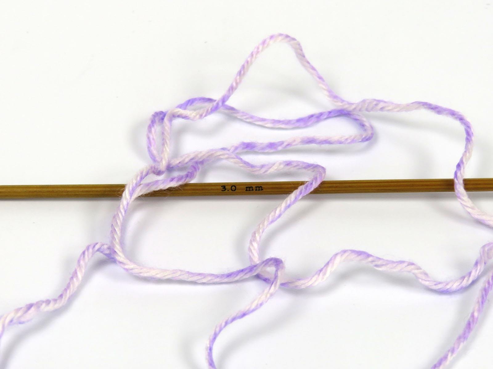 Cakes AntiPilling Spray White, Lilac Shades