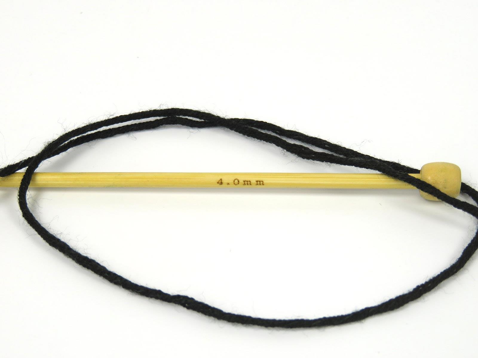 Cakes Aran Black, White, Grey