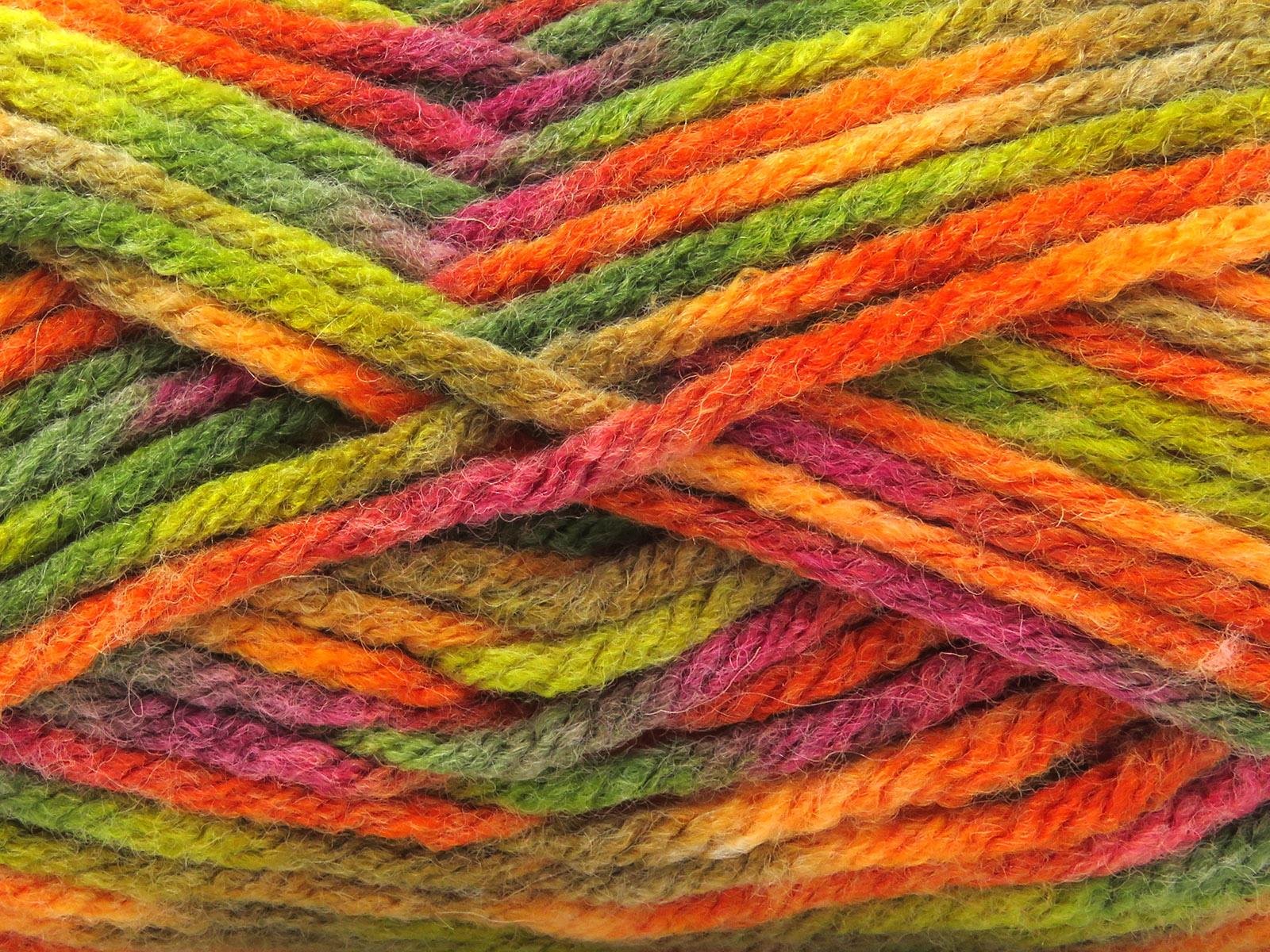 Carnival Fuchsia, Green Shades, Gold Shades