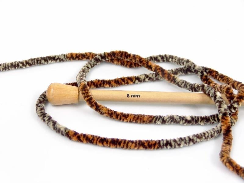 Chenille Safari Brown, Cream, Gold