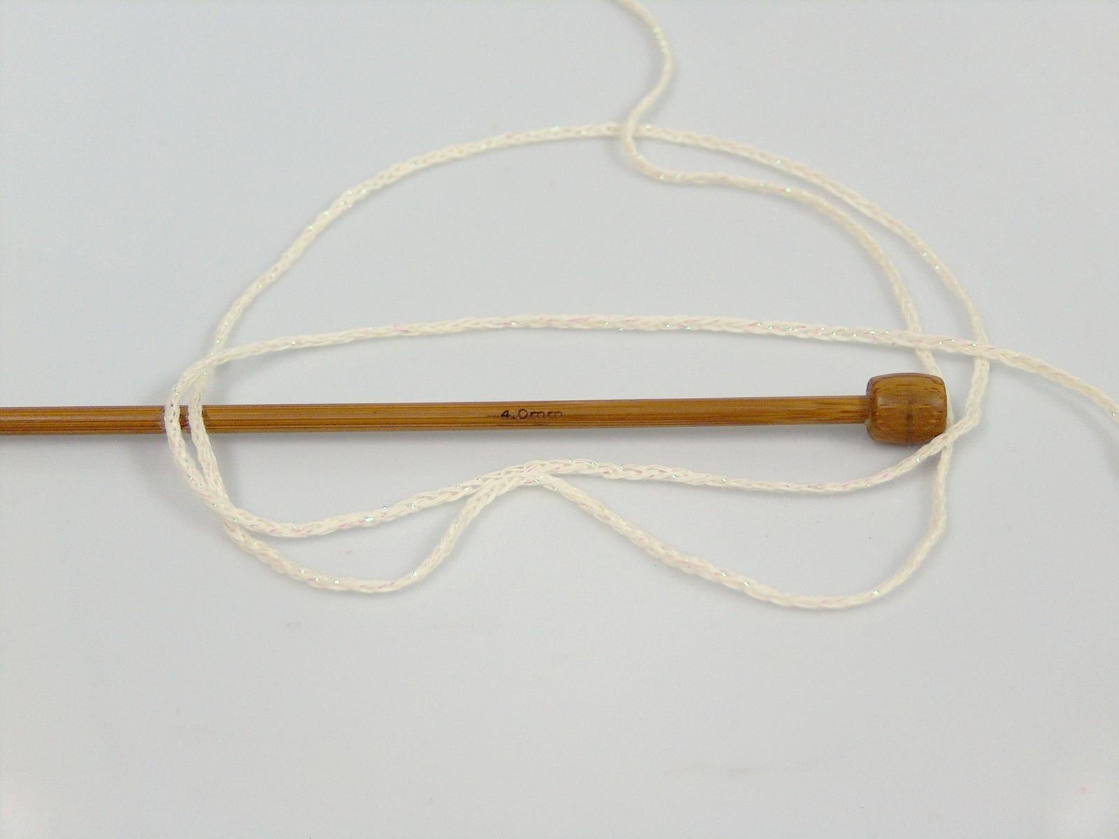 Elegant Metallic Cotton Cream, Iridescent