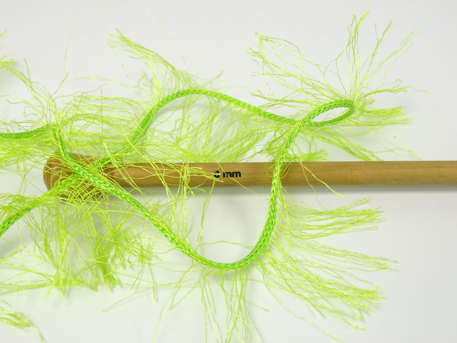 Eyelash Bulky Pistachio Green