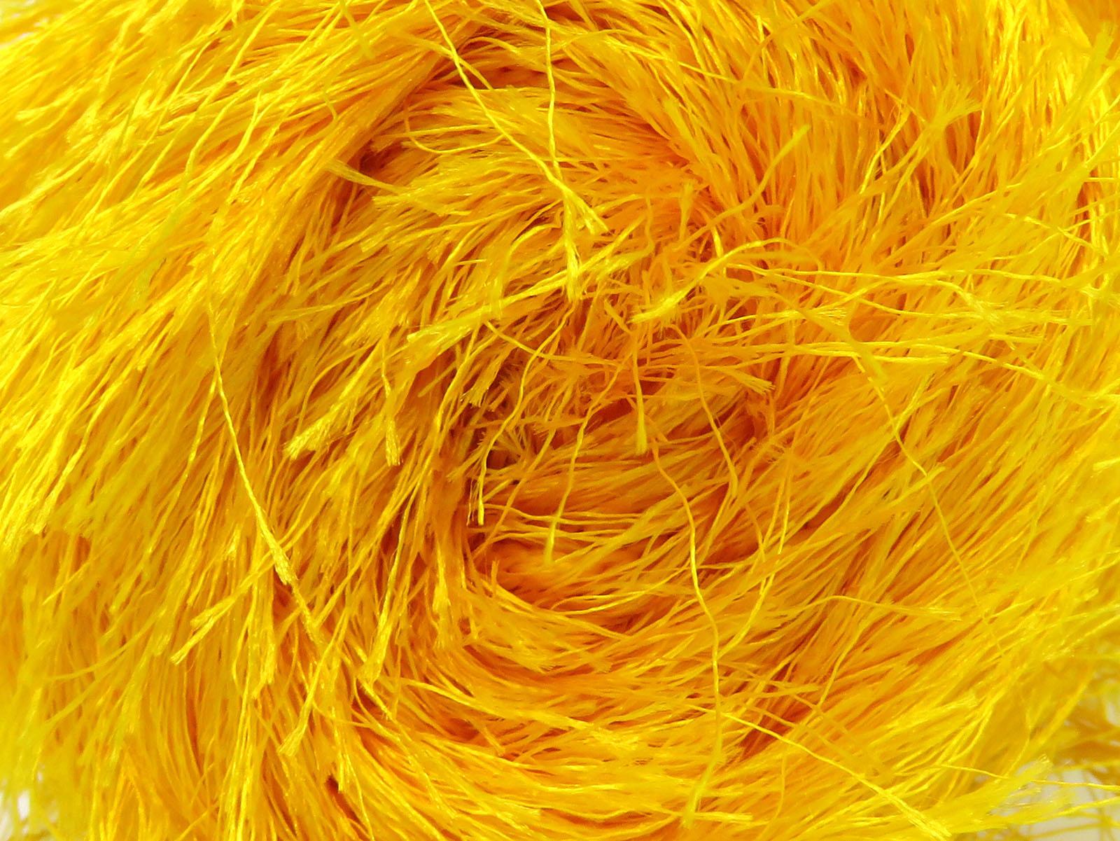 Eyelash Bulky Yellow