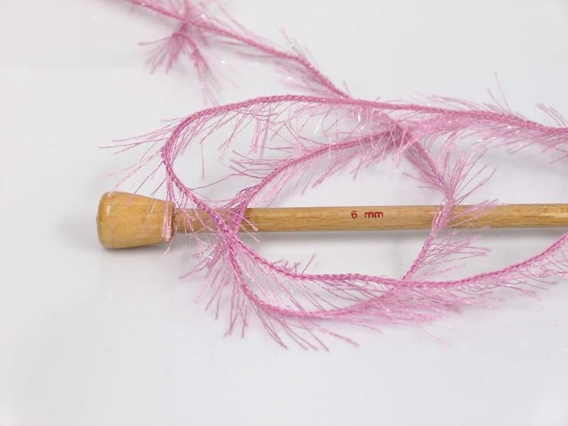 Eyelash Glitz Orchid