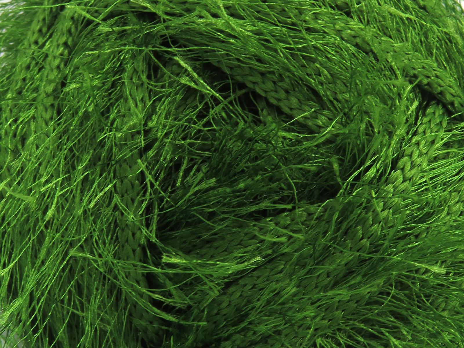 Eyelash Superbulky Jungle Green