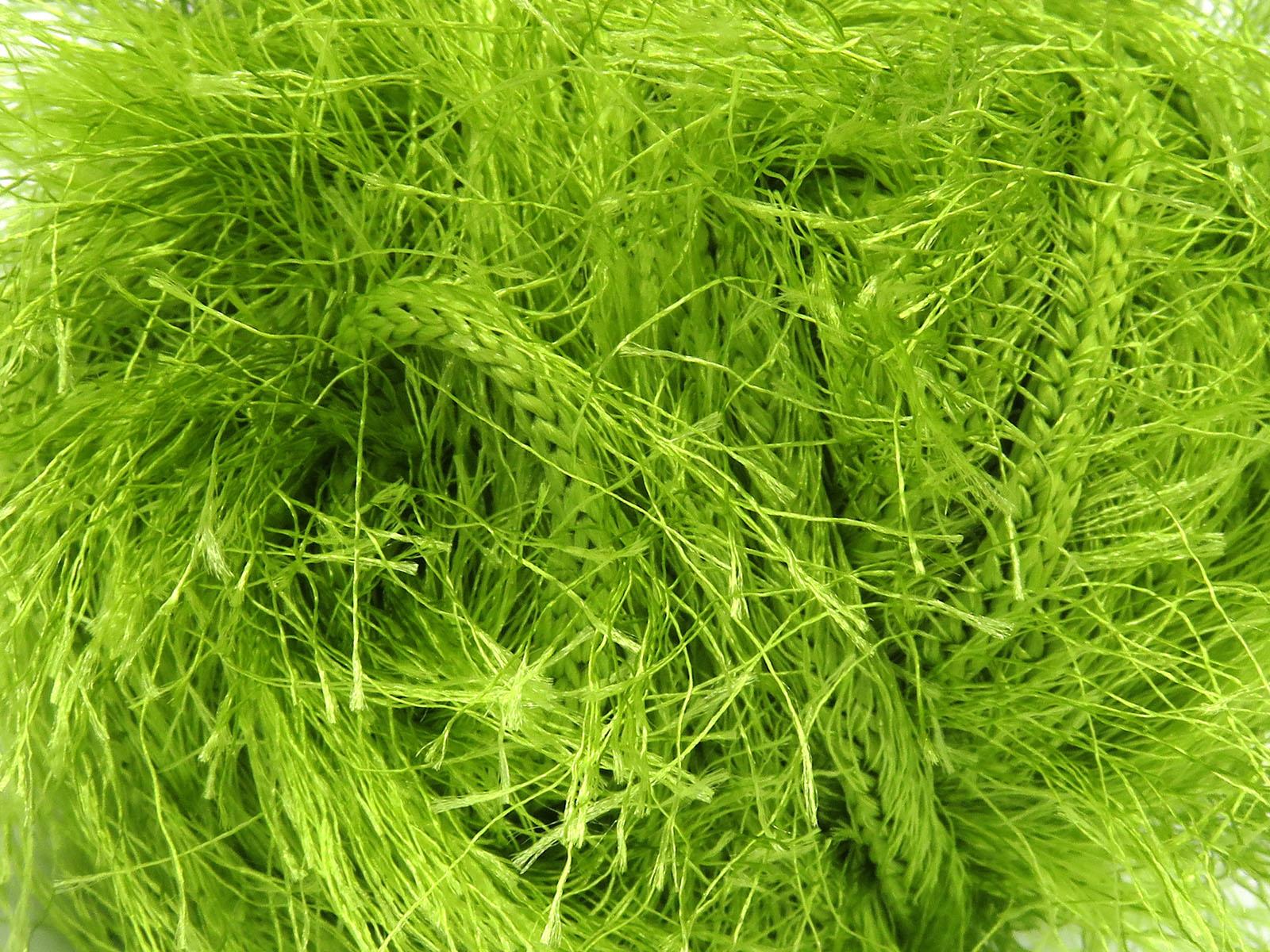 Eyelash Superbulky Light Green