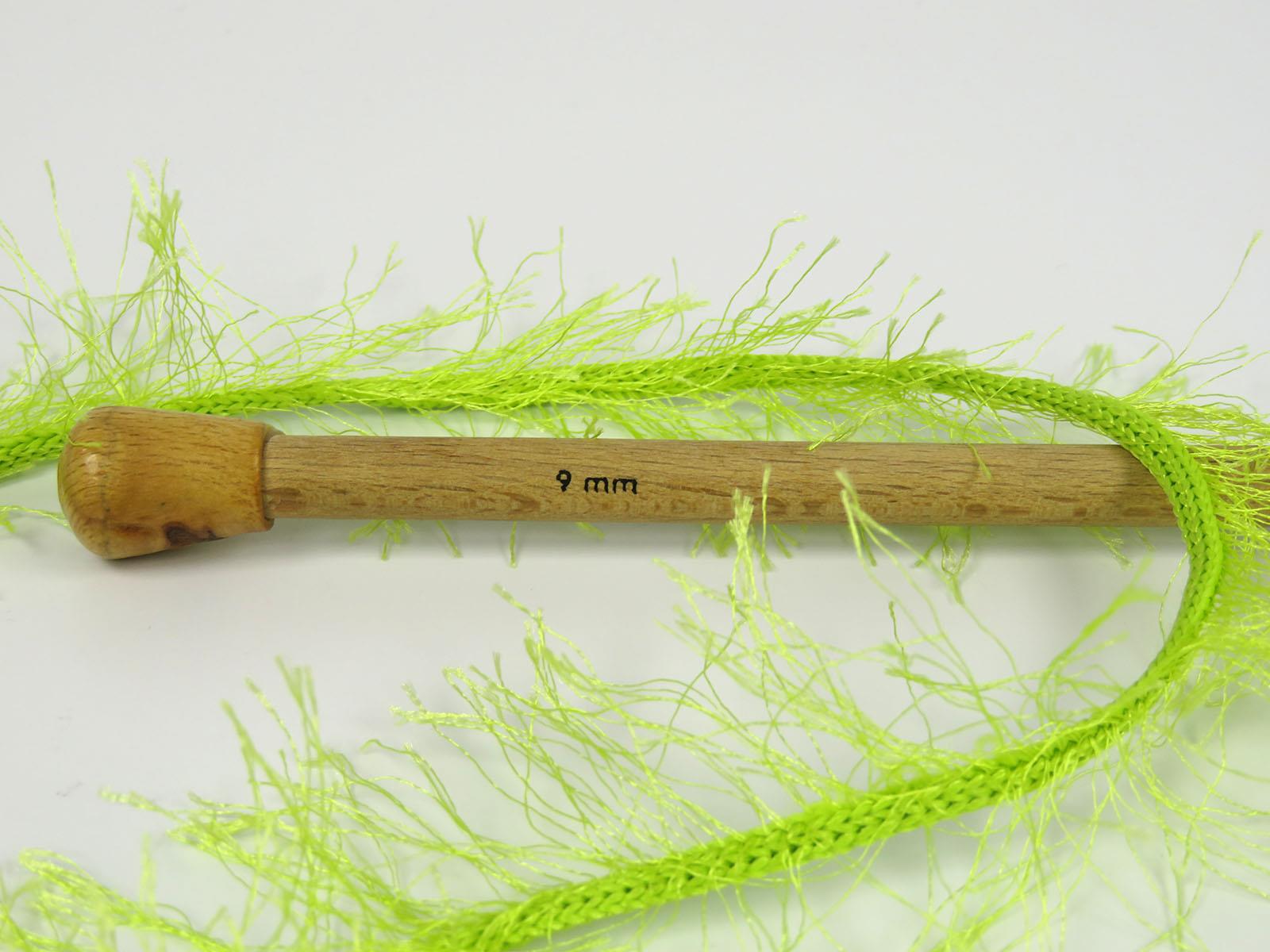 Eyelash Superbulky Pistachio Green