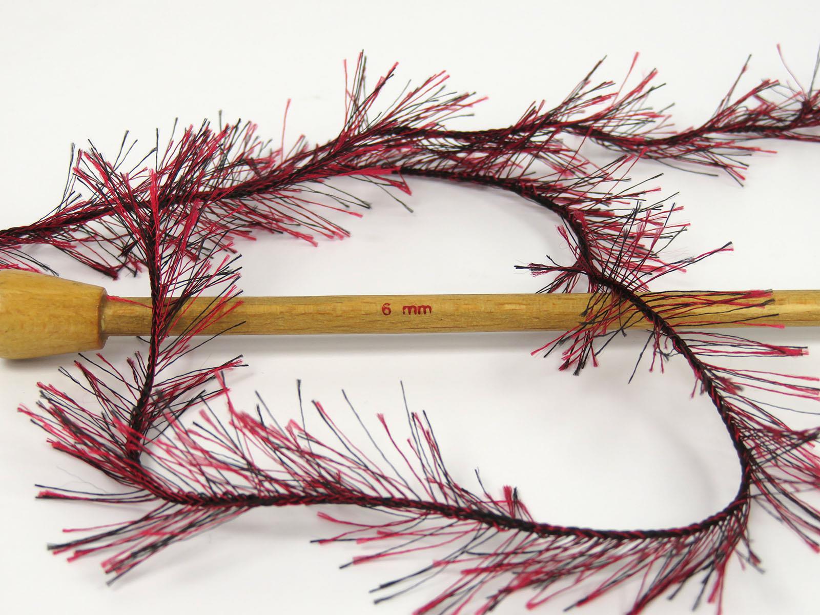 Long Eyelash 100gr Black, Red