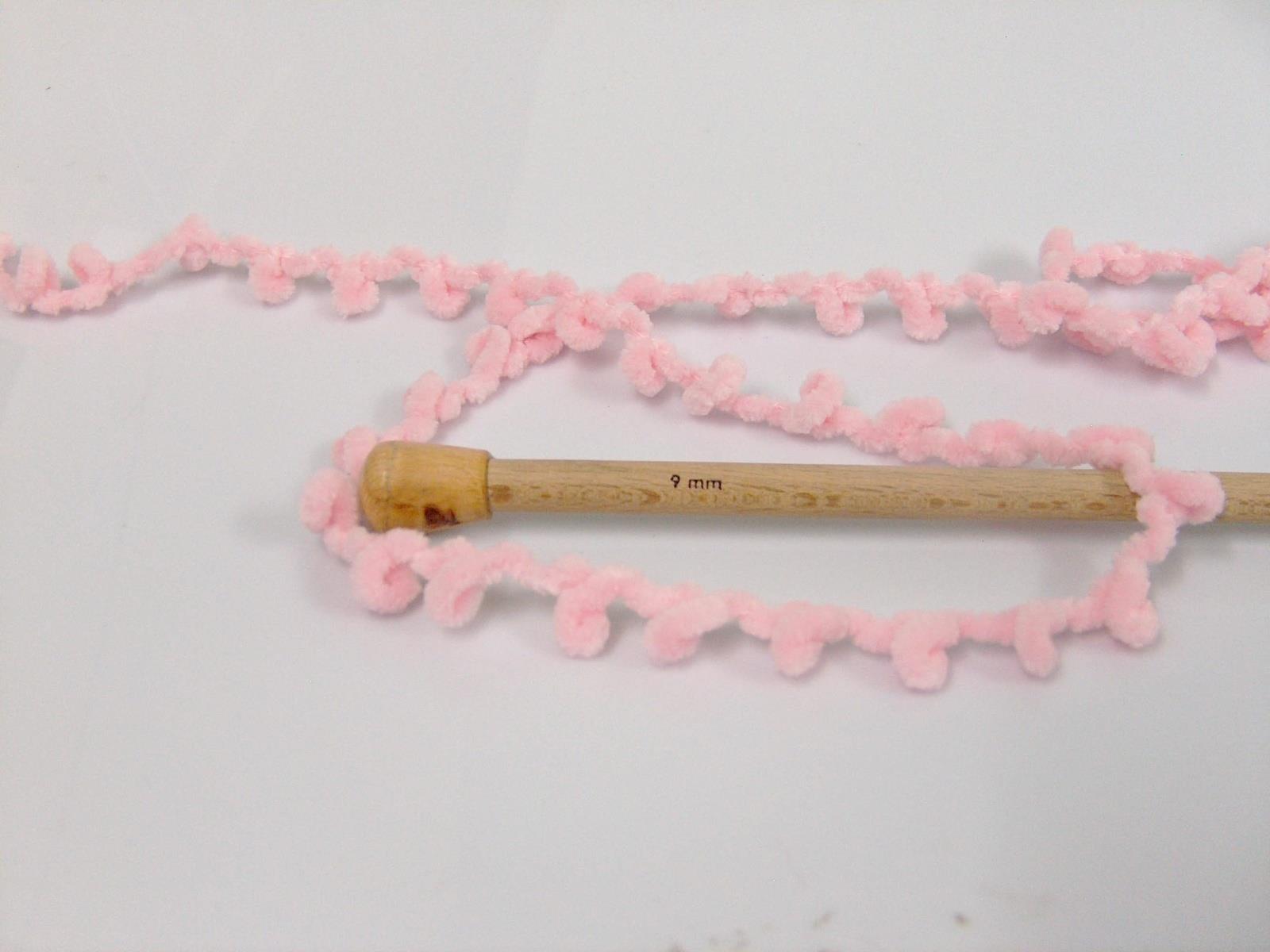 Lot of 4 x 100gr Skeins Ice Yarns CHENILLE BOUCLERON (100% MicroFiber) Yarn Light Pink