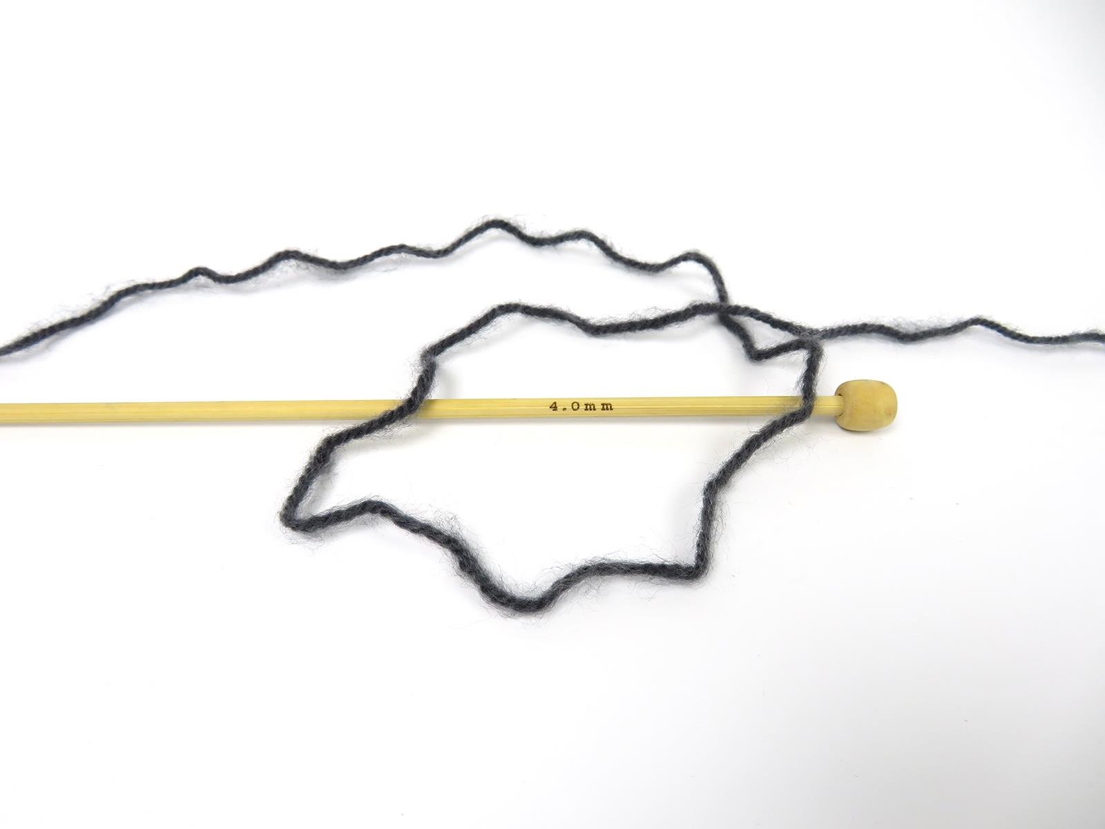 Lot of 4 x 100gr Skeins Ice Yarns SHAGGY Hand Knitting Yarn Grey Shades