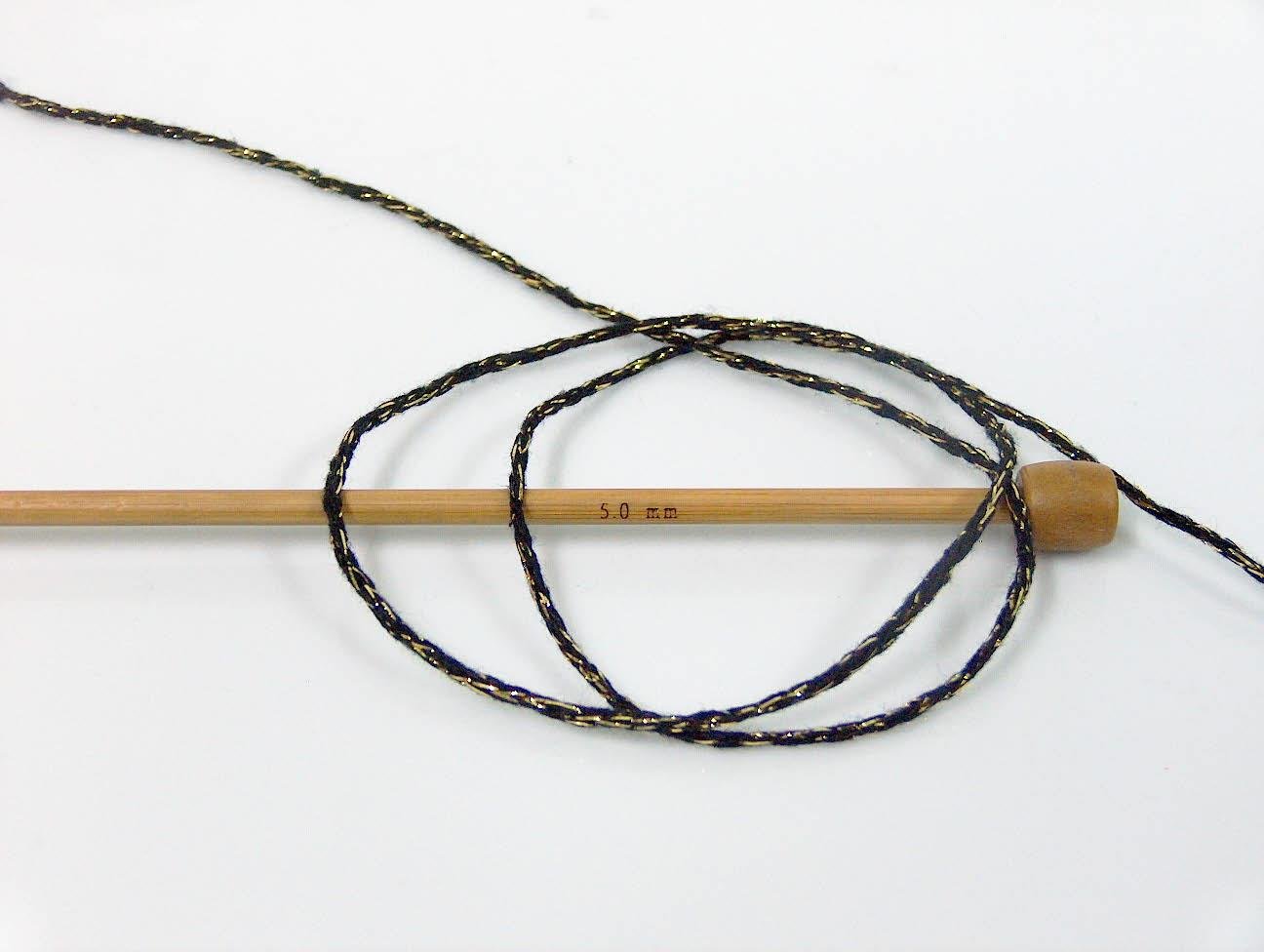 Macrame Cotton Glitz Black, Gold