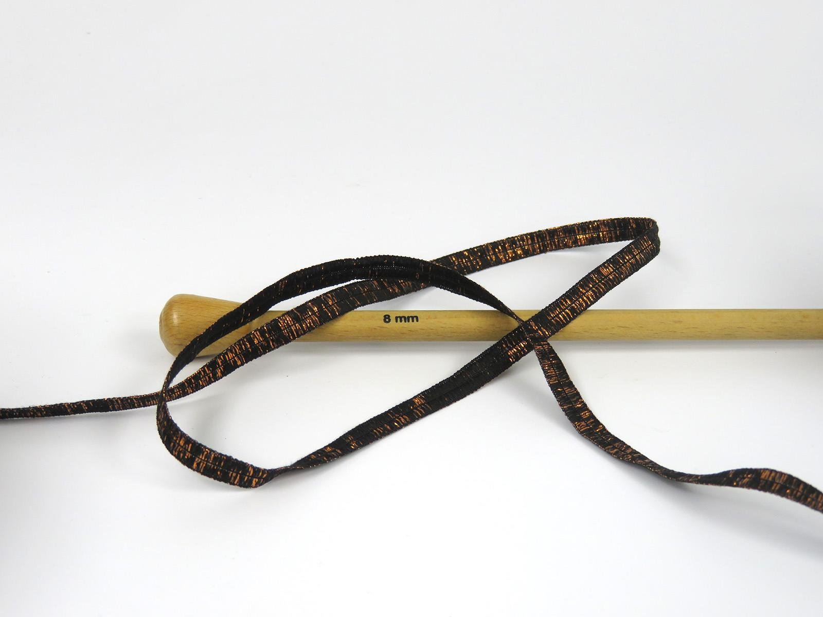 Namaste Glitz Black, Copper