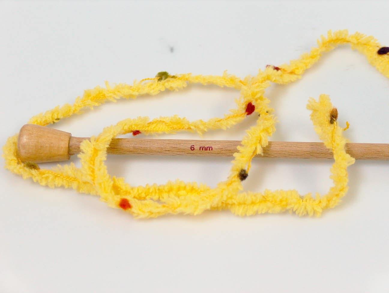 Puffy PomPom Dark Yellow