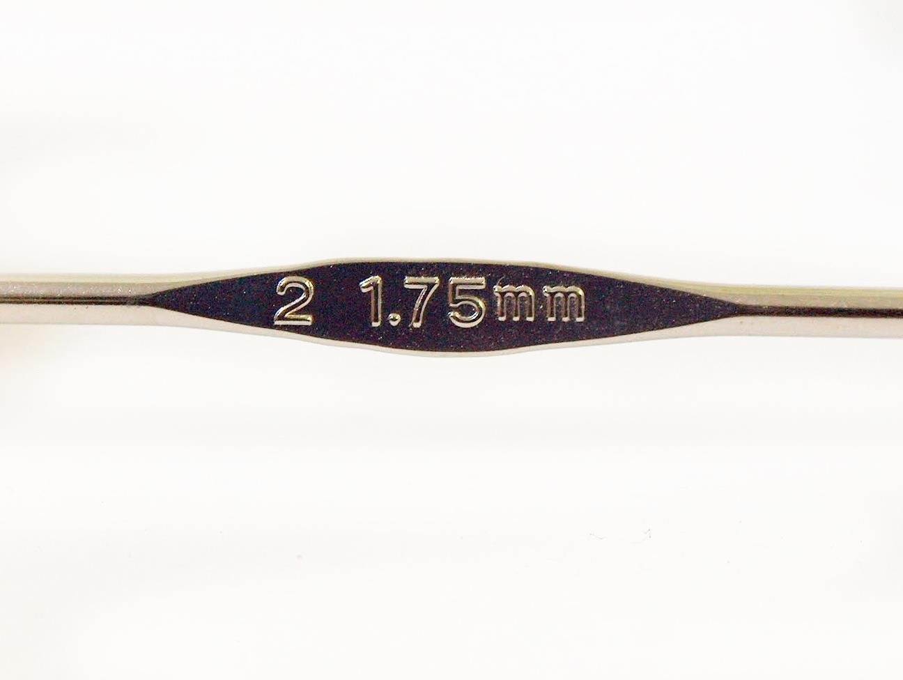 Tulip Metal Crochet Hook . #2 - 1.75 mm