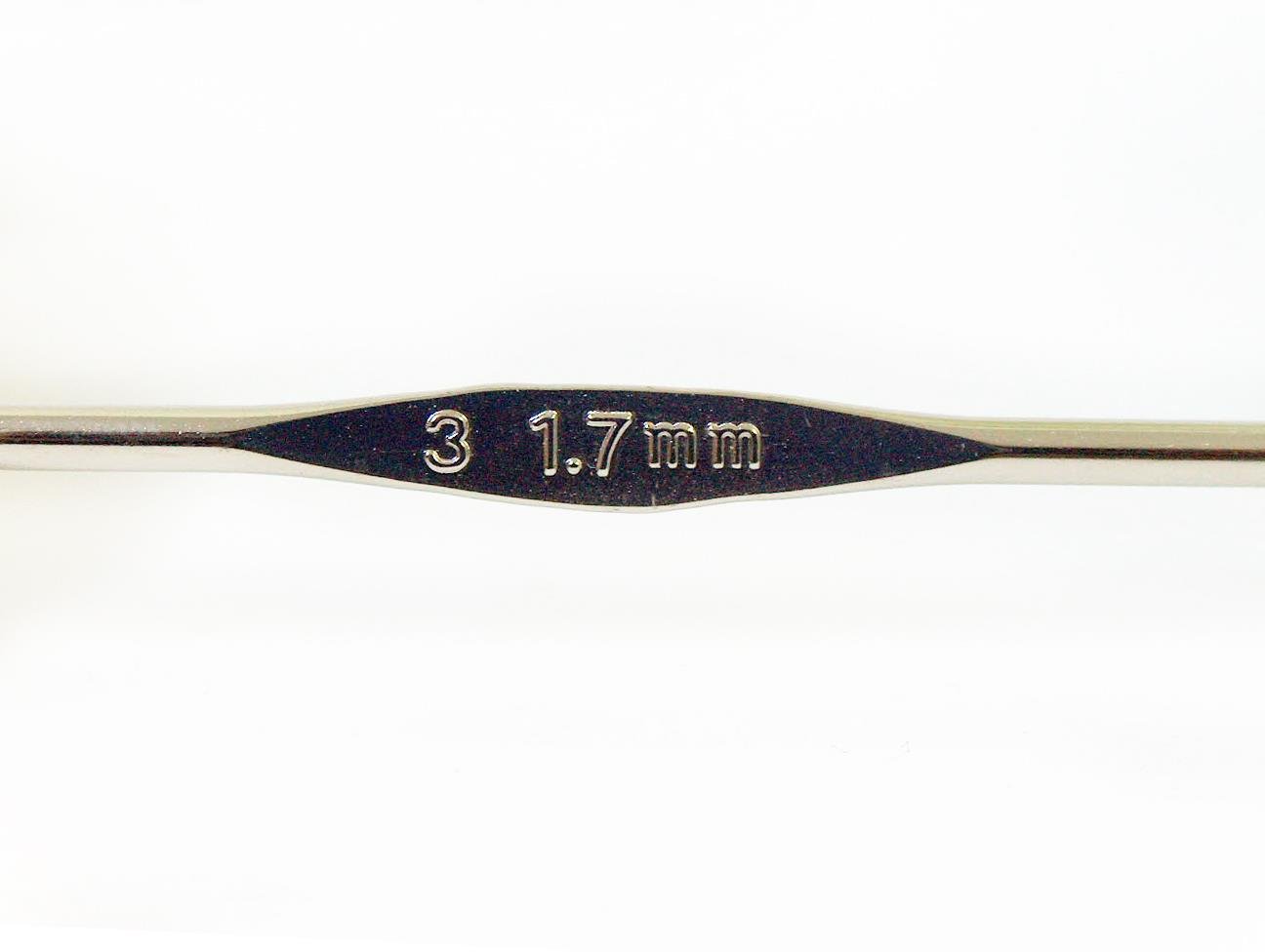 Tulip Metal Crochet Hook . #3 - 1.70 mm