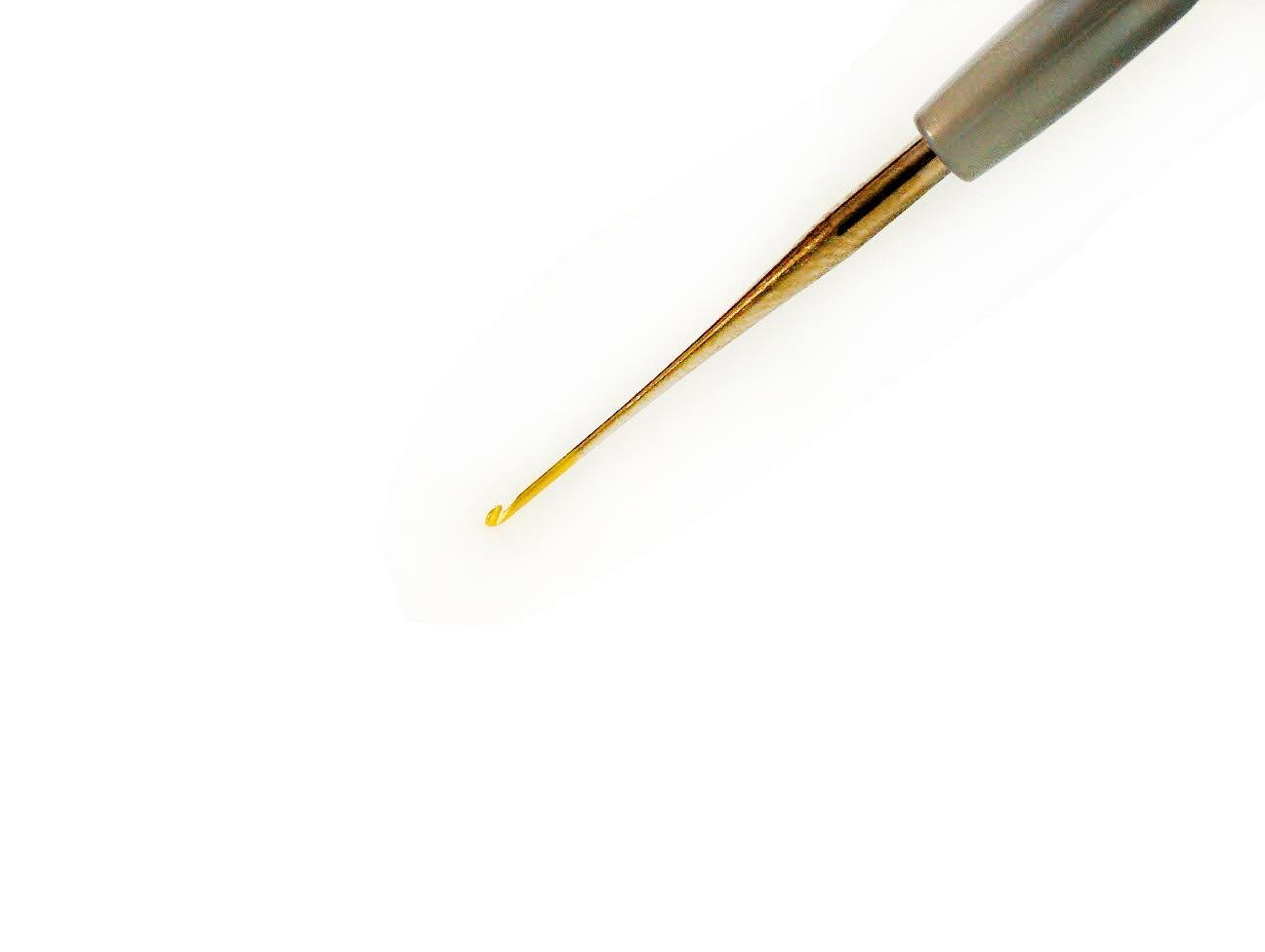 Tulip Plastic Handle Crochet Hook . #19 - 0.65 mm