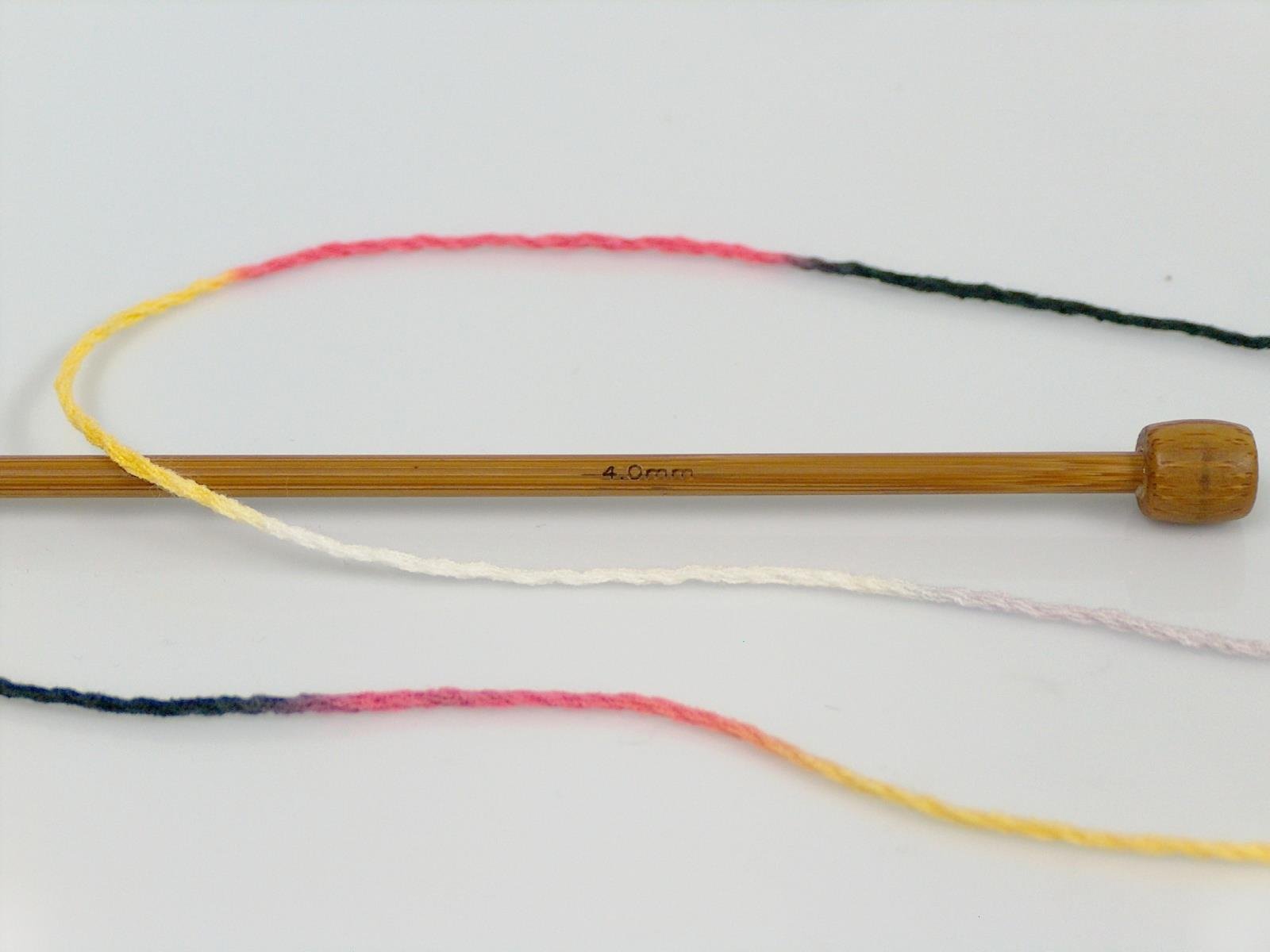 Vienna Black, Yellow, Light Grey, Salmon