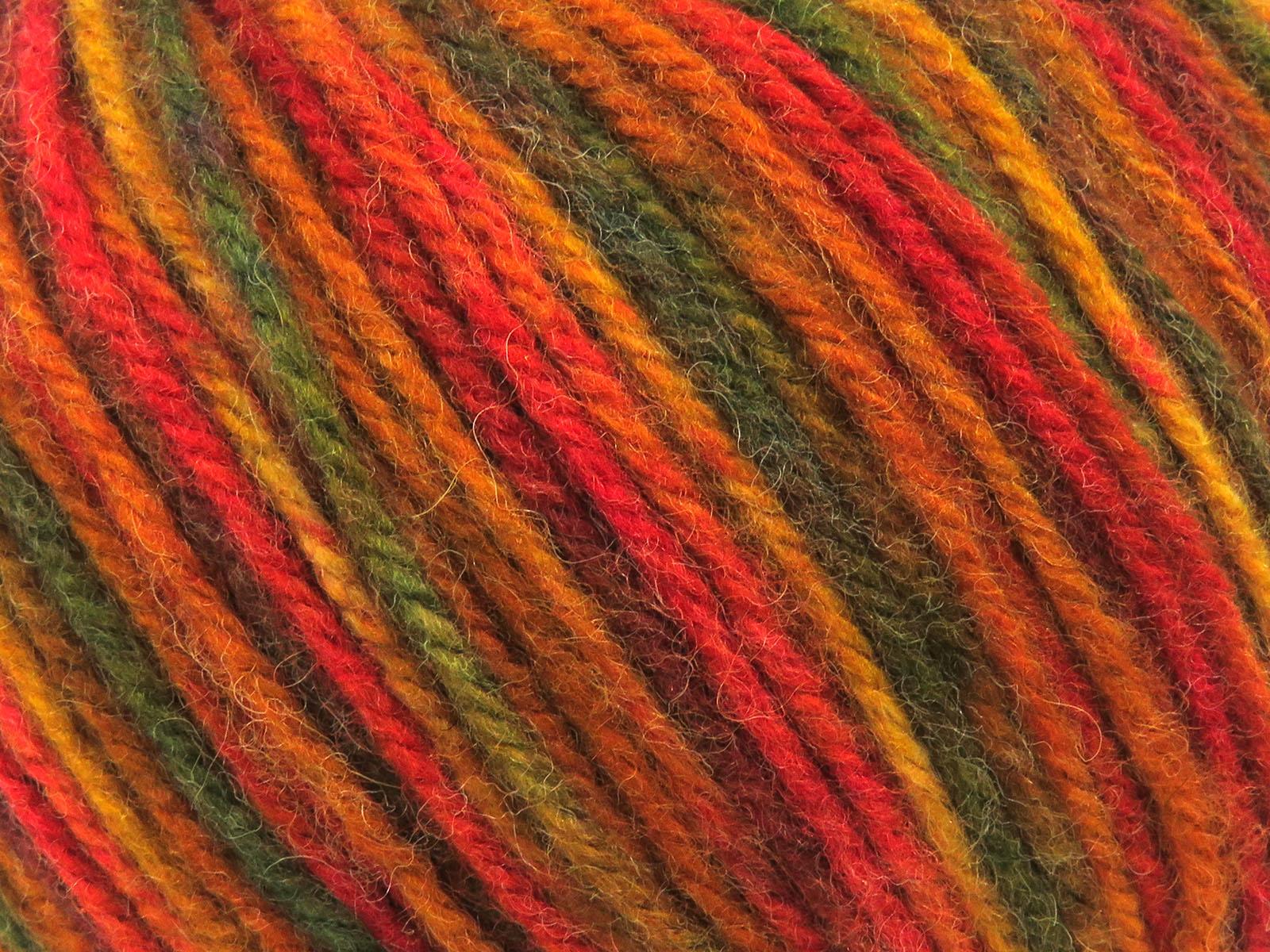 Wool Varicolor Worsted Green, Red Shades, Gold Shades