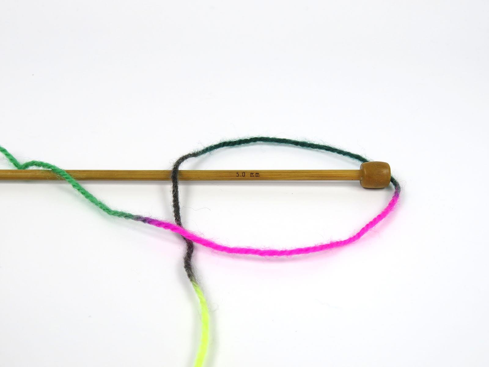 Wool Varicolor Worsted Purple, Fuchsia, Green Shades