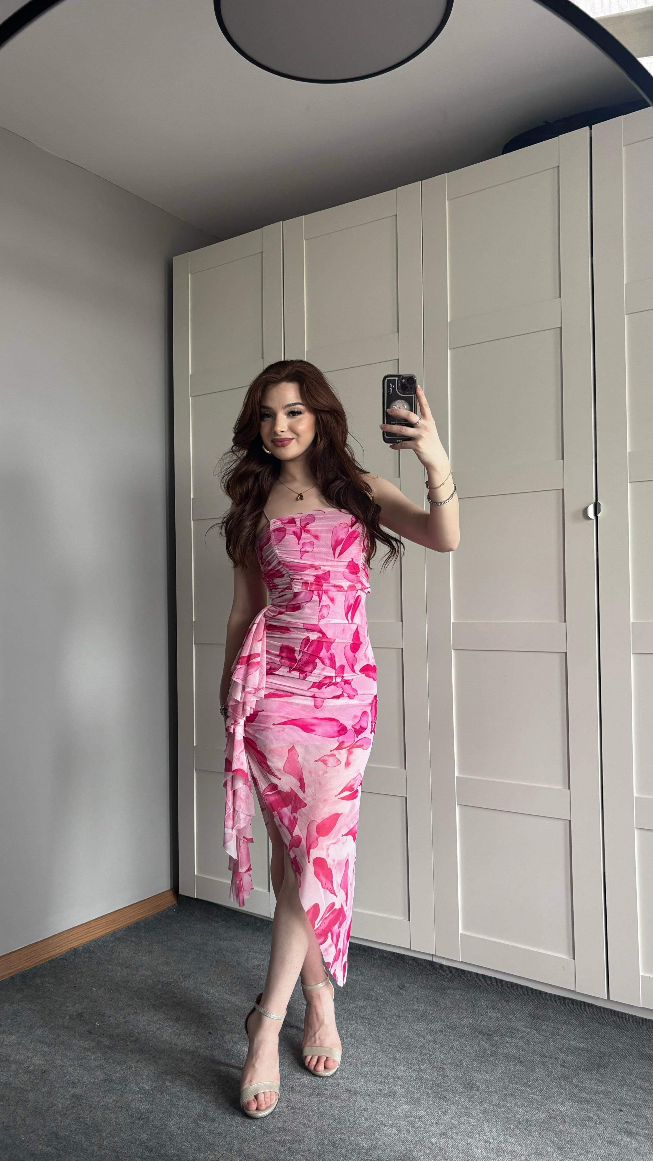 Asimeteik Kesim Pembe Elbise
