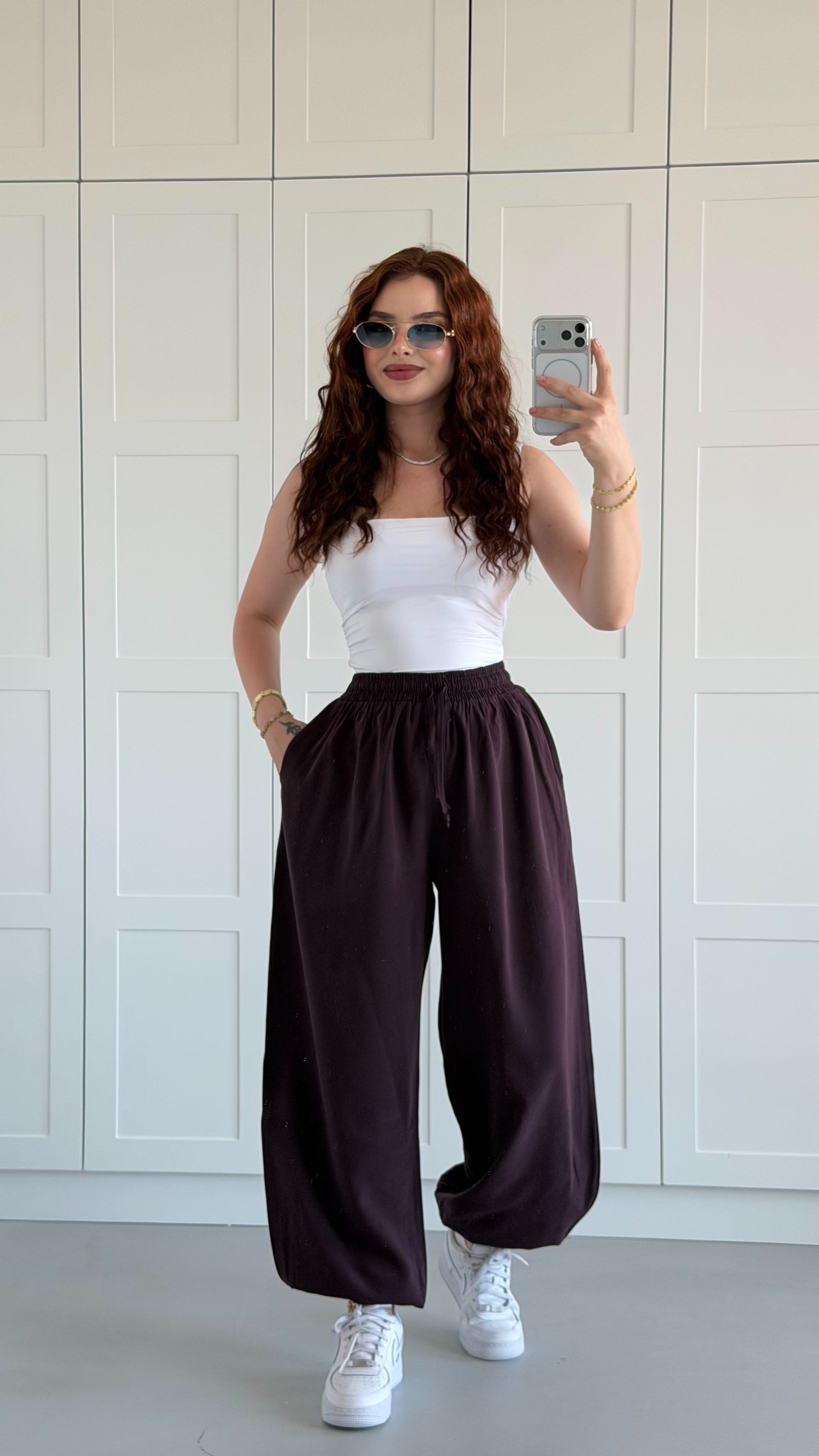 Sensual Tyre Fitting Maroon Jeans