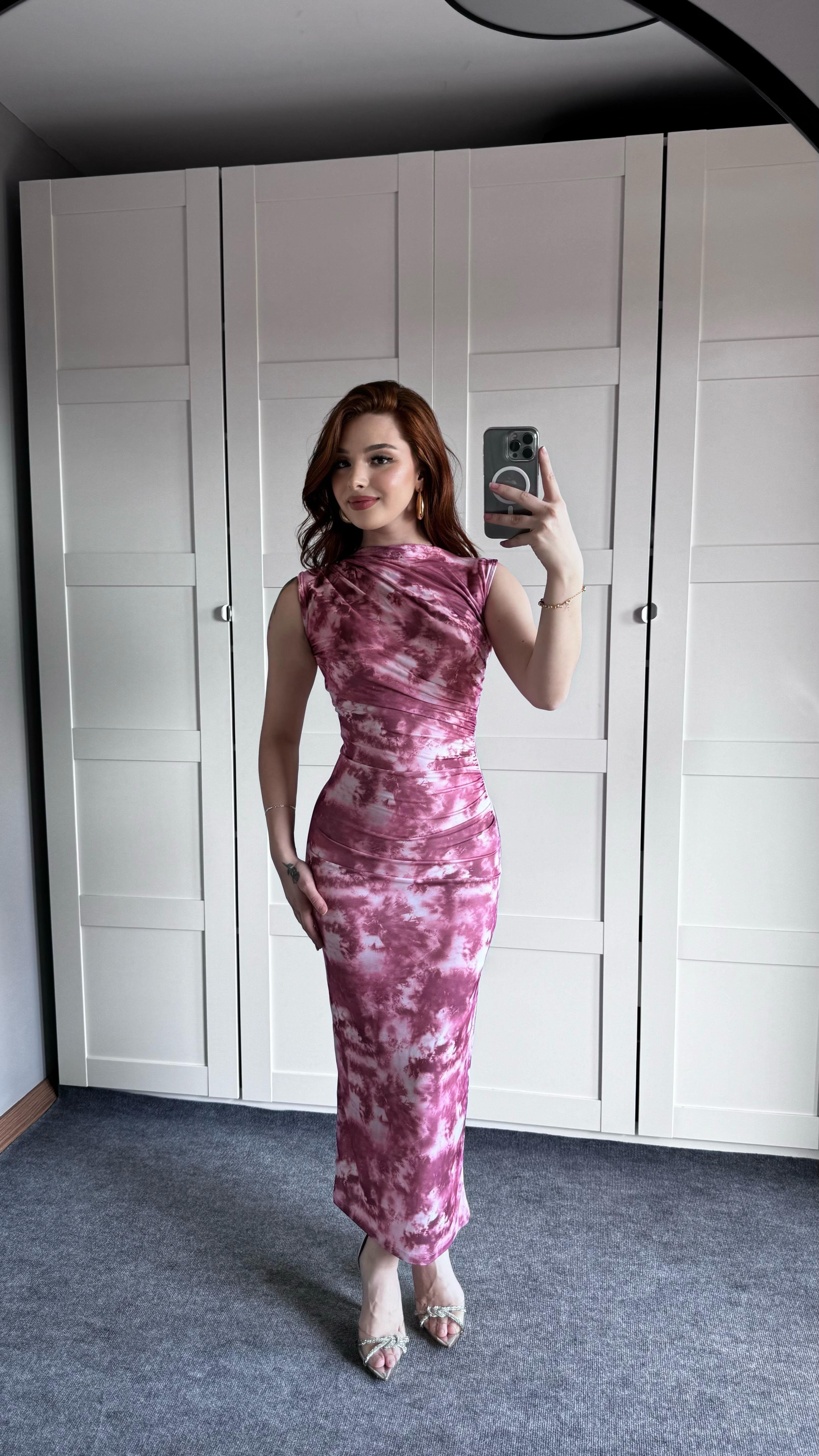 Drapeli Sıfır Kol Batik Pembe Elbise