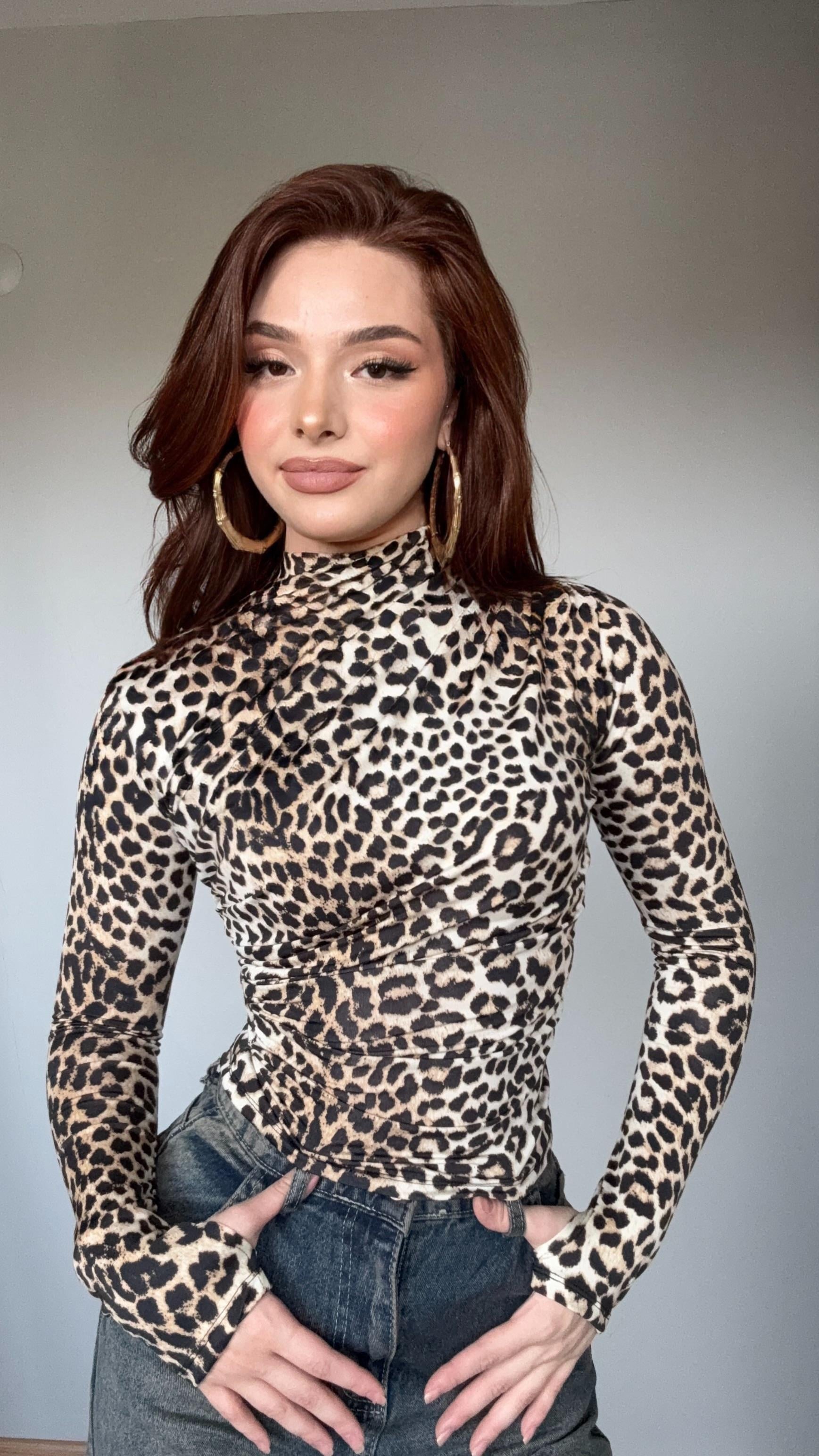 Drapeli Uzun Kol El Detaylı Bluz Leopar