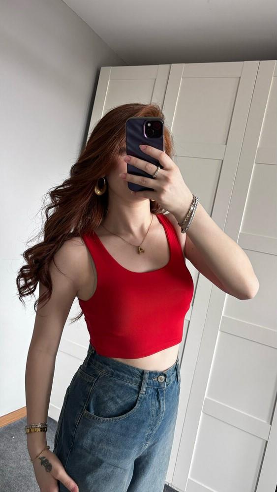 Kırmızı U Yaka Crop