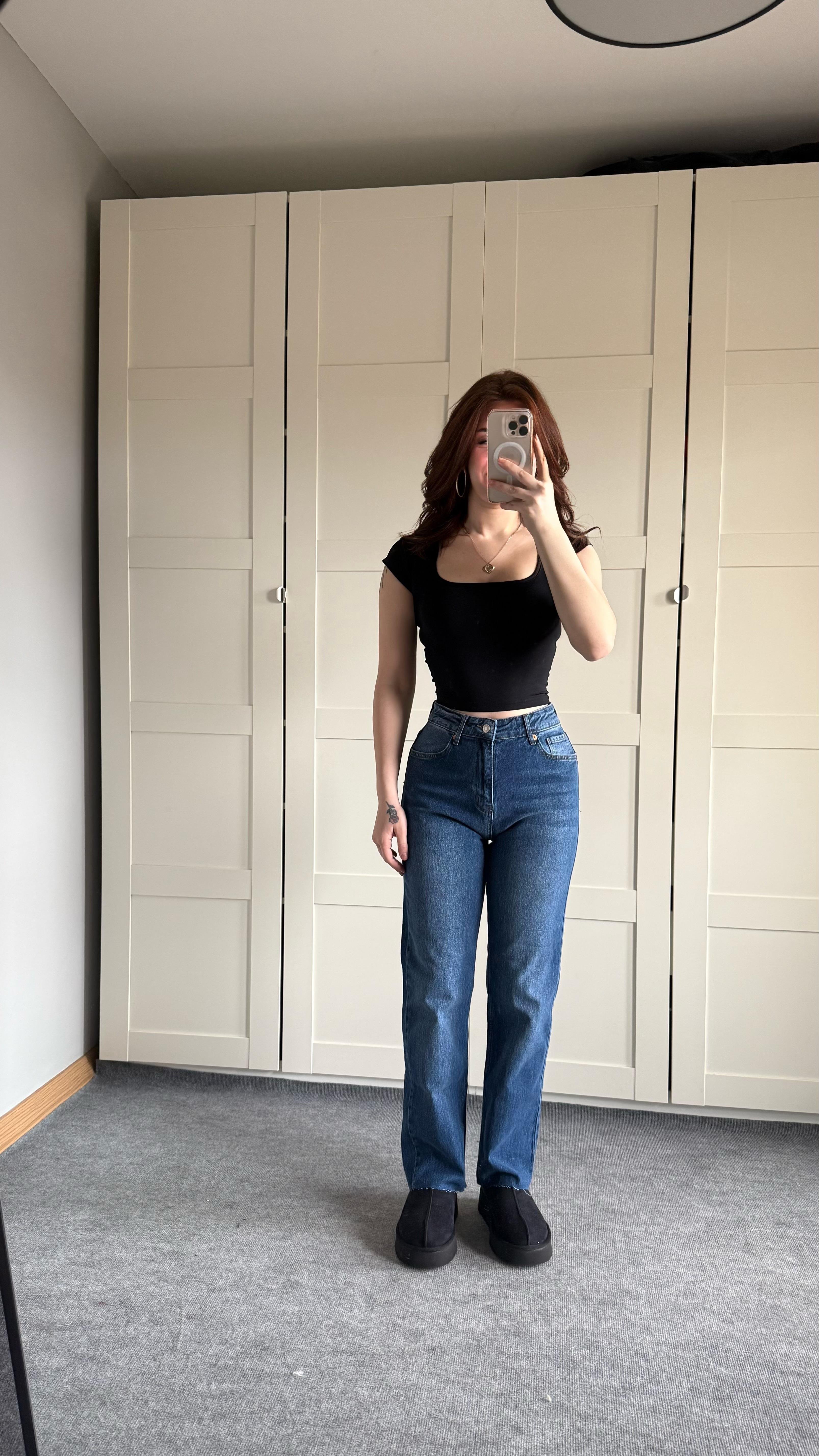 Marka Kesik Paça Mom Fit Mavi