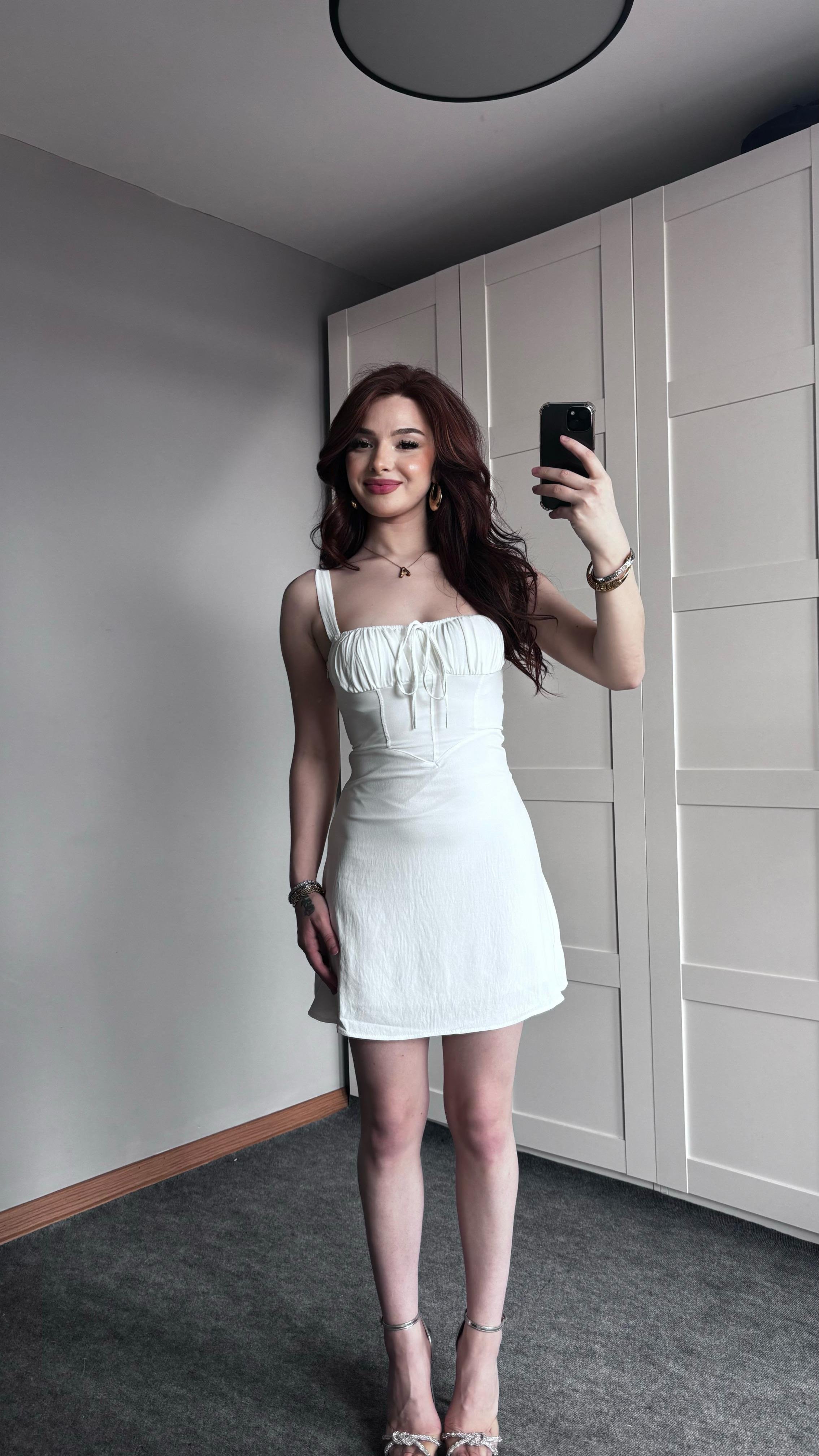 Mini Çıtır Elbise Sade Beyaz 